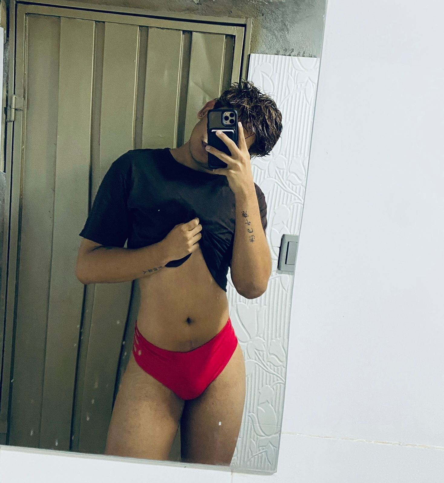 XXX Porn Photo of Nude Nate_cooper 2