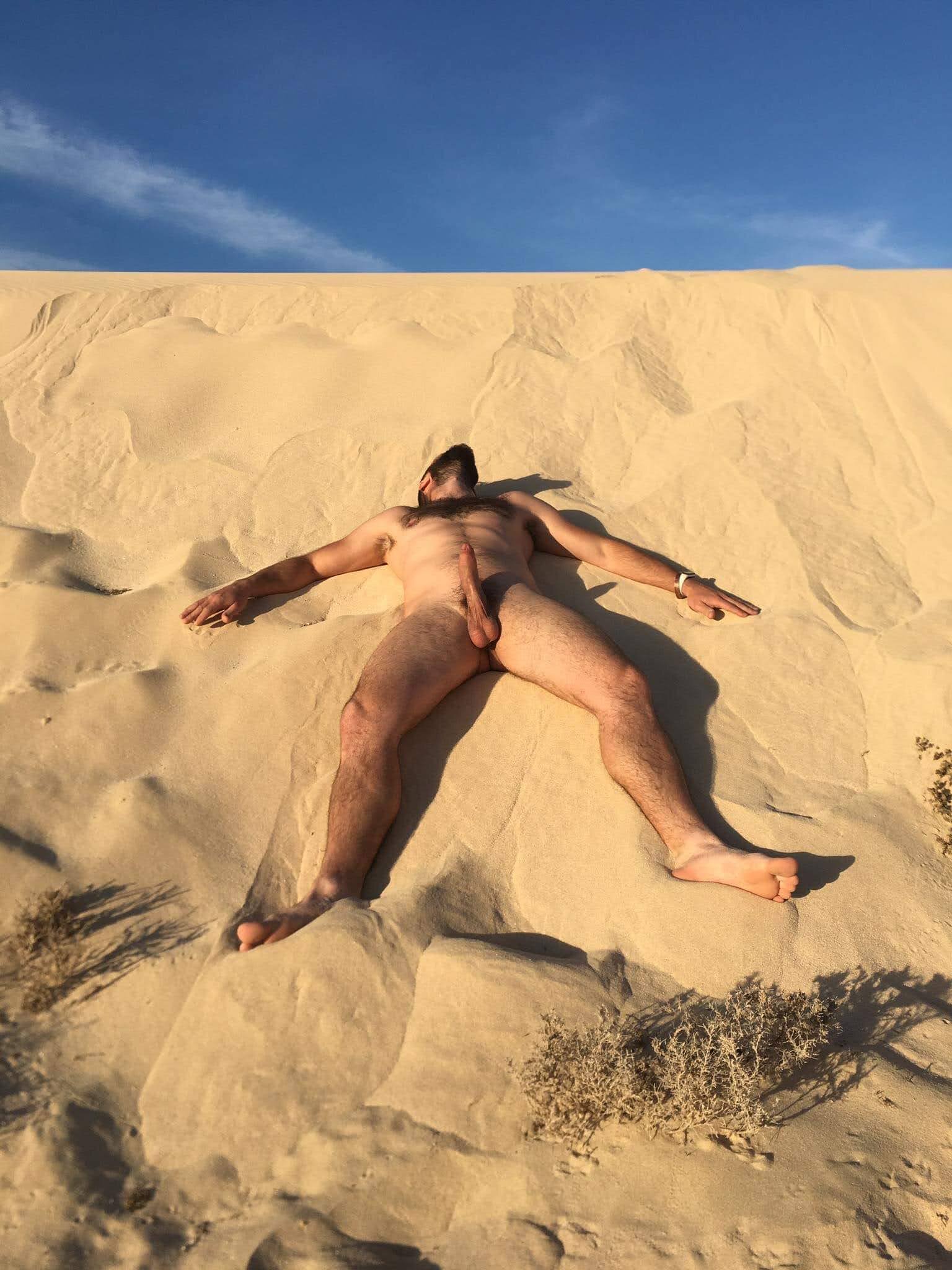 XXX Porn Photo of Nude gridehero 1