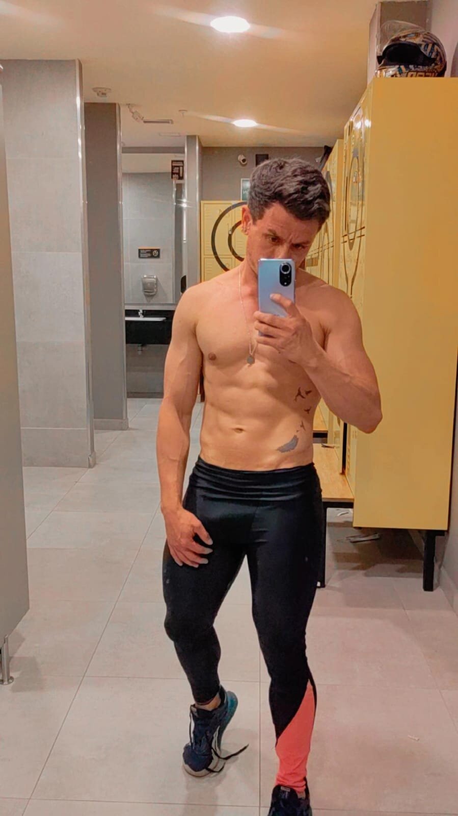 XXX Porn Photo of Nude Andrewfalcon 7