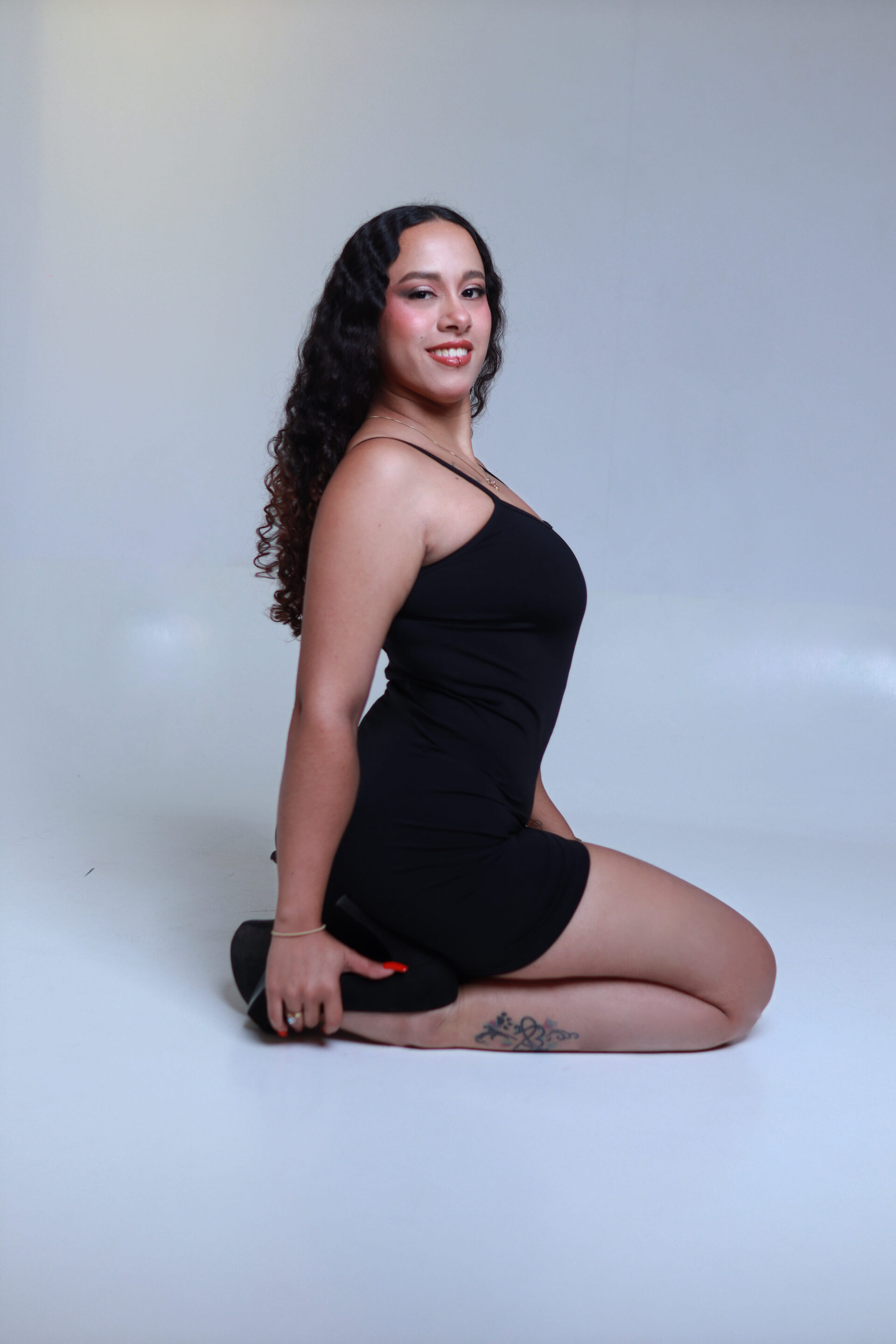 XXX Porn Photo of Nude DakotaSanderss 4