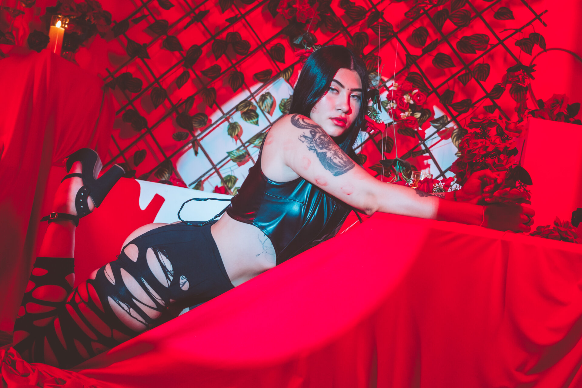 XXX Porn Photo of Nude MegganLuna 31