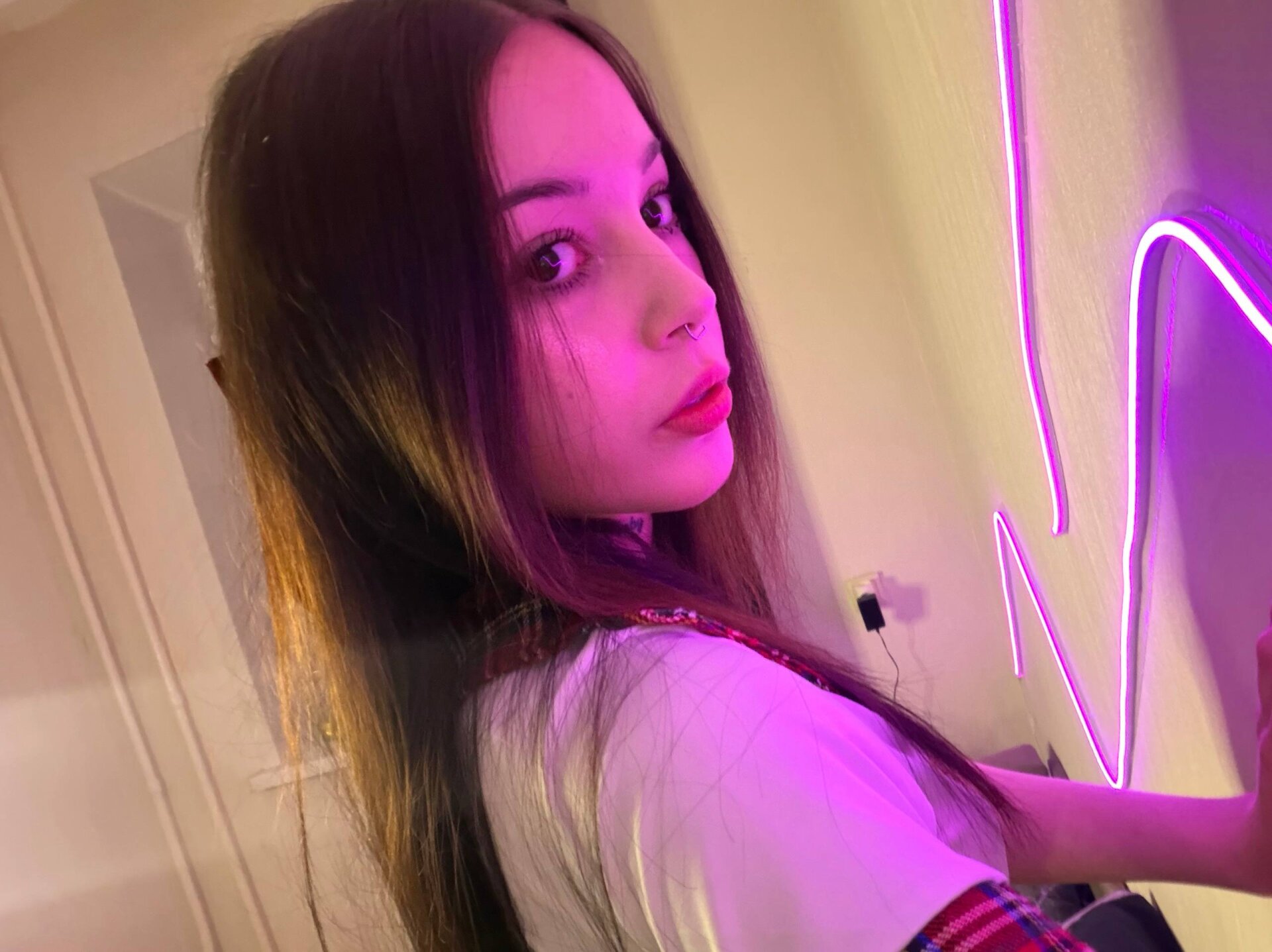 XXX Porn Photo of Nude purr_queen 5