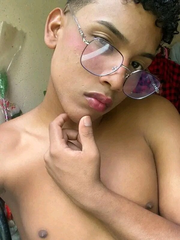 XXX Porn Photo of Nude Xavier_xxhot 3