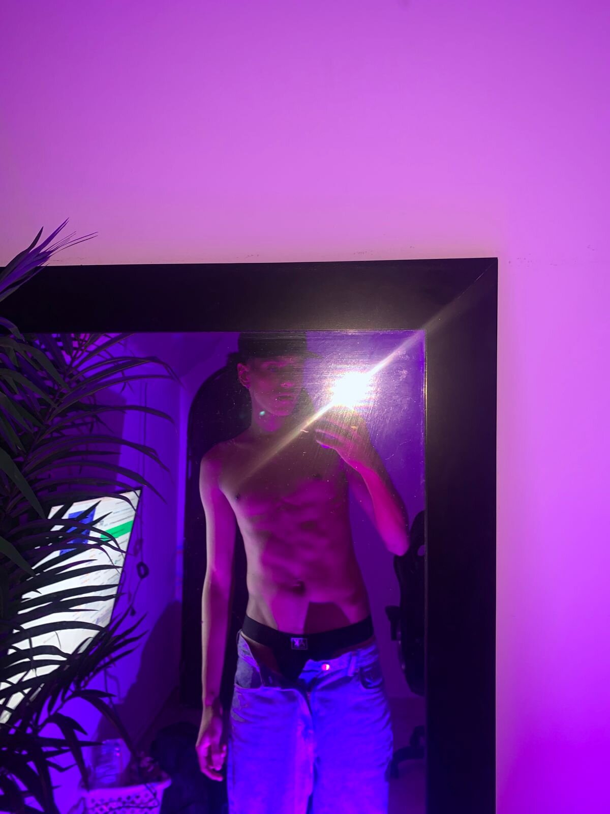 XXX Porn Photo of Nude wes_gibbings 6