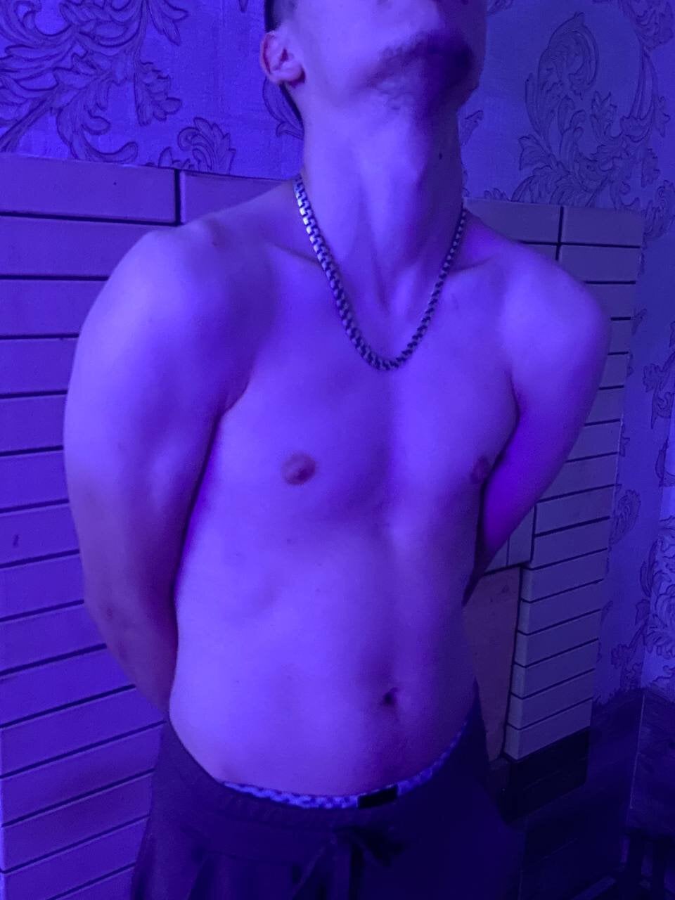 XXX Porn Photo of Nude RayMartino 2