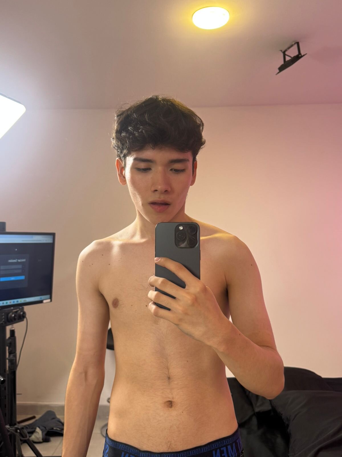 XXX Porn Photo of Nude lucaaray 3