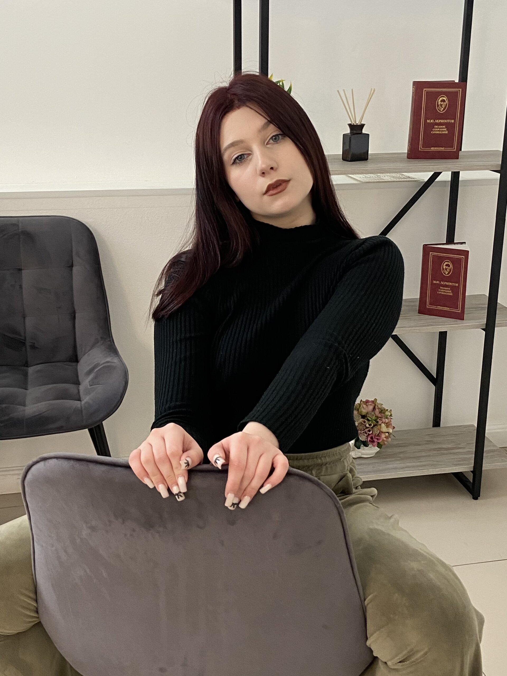 XXX Porn Photo of Nude TrudieHeight 8