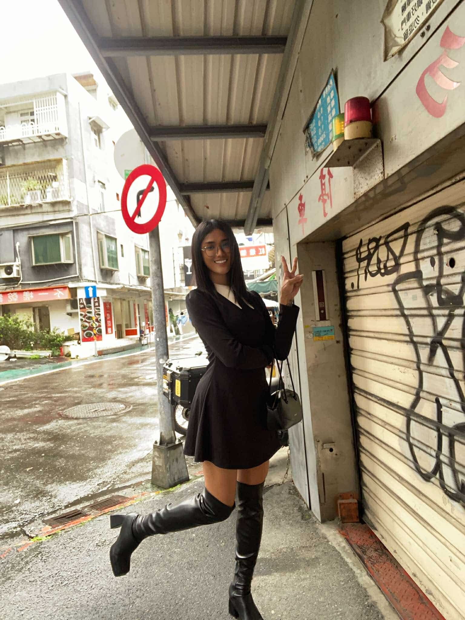 XXX Porn Photo of Nude tanGINAmoe 19