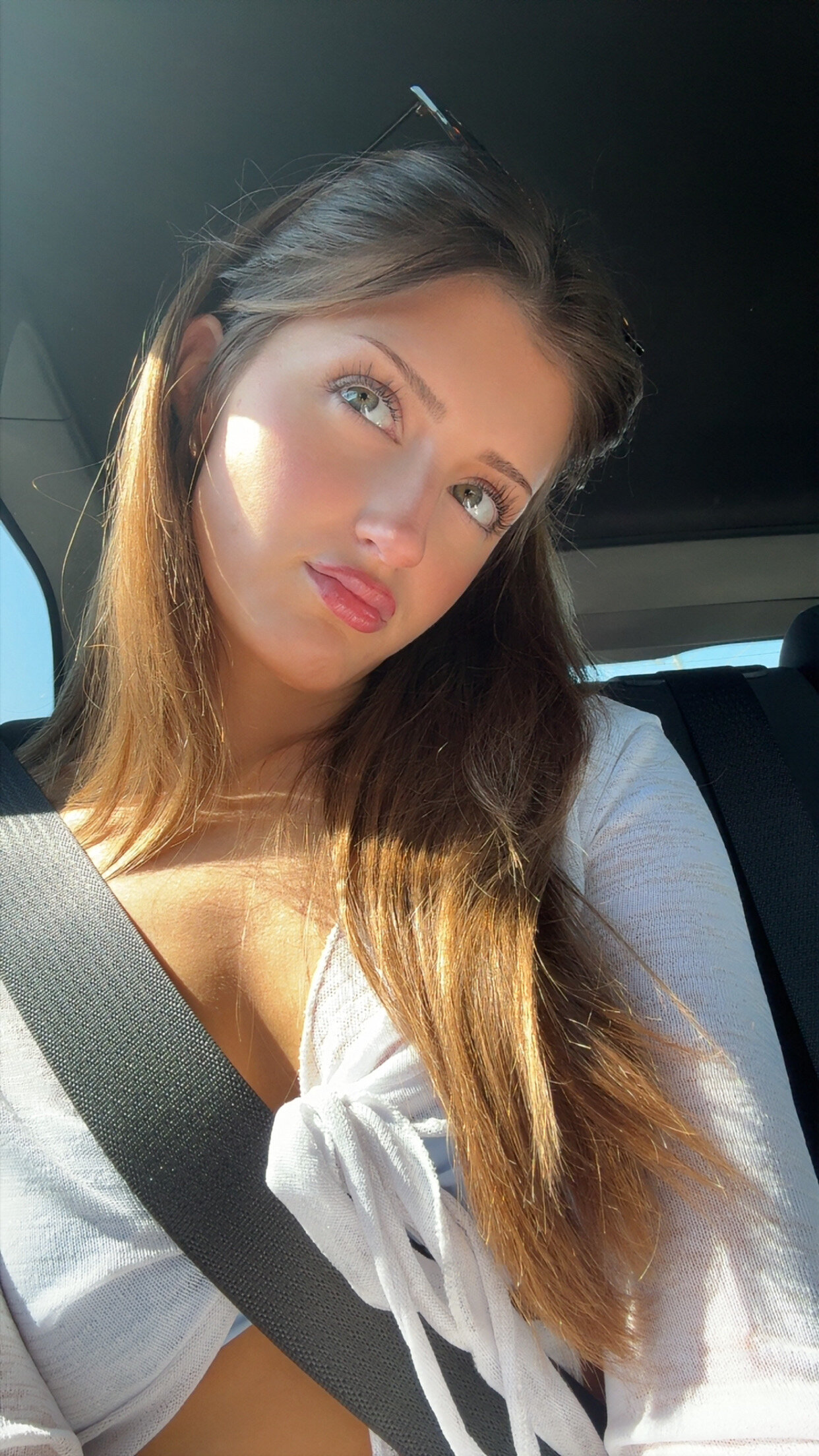 XXX Porn Photo of Nude averyrae 6