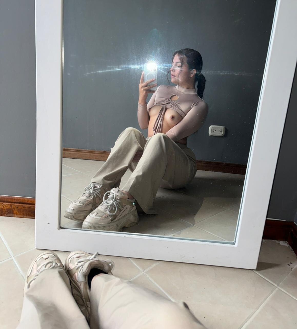 XXX Porn Photo of Nude GabyQueens 24