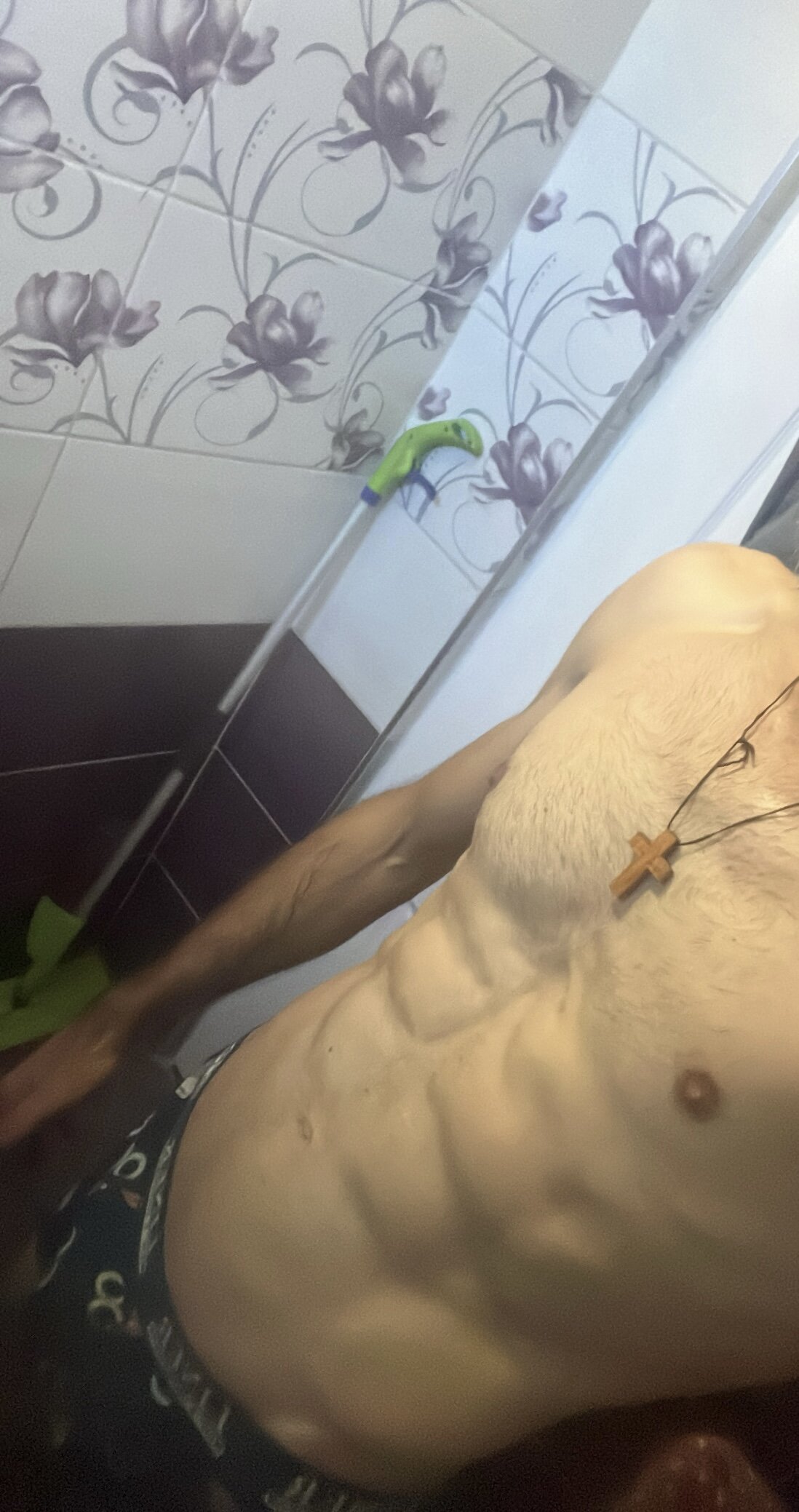 XXX Porn Photo of Nude Malo_debeli 2