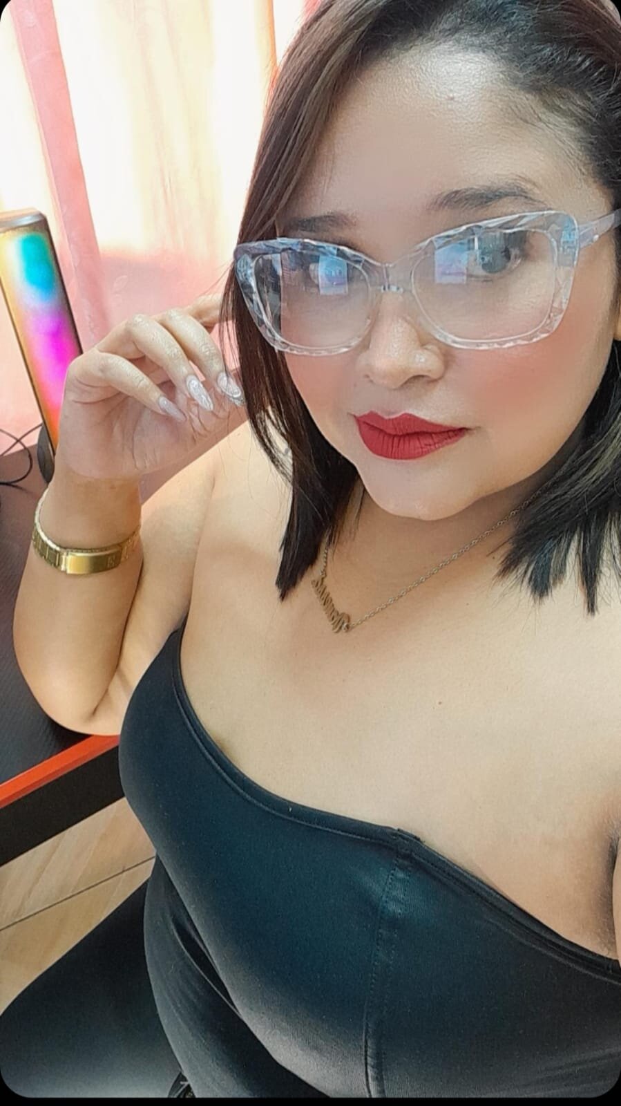XXX Porn Photo of Nude bustyy_juicyrx 20