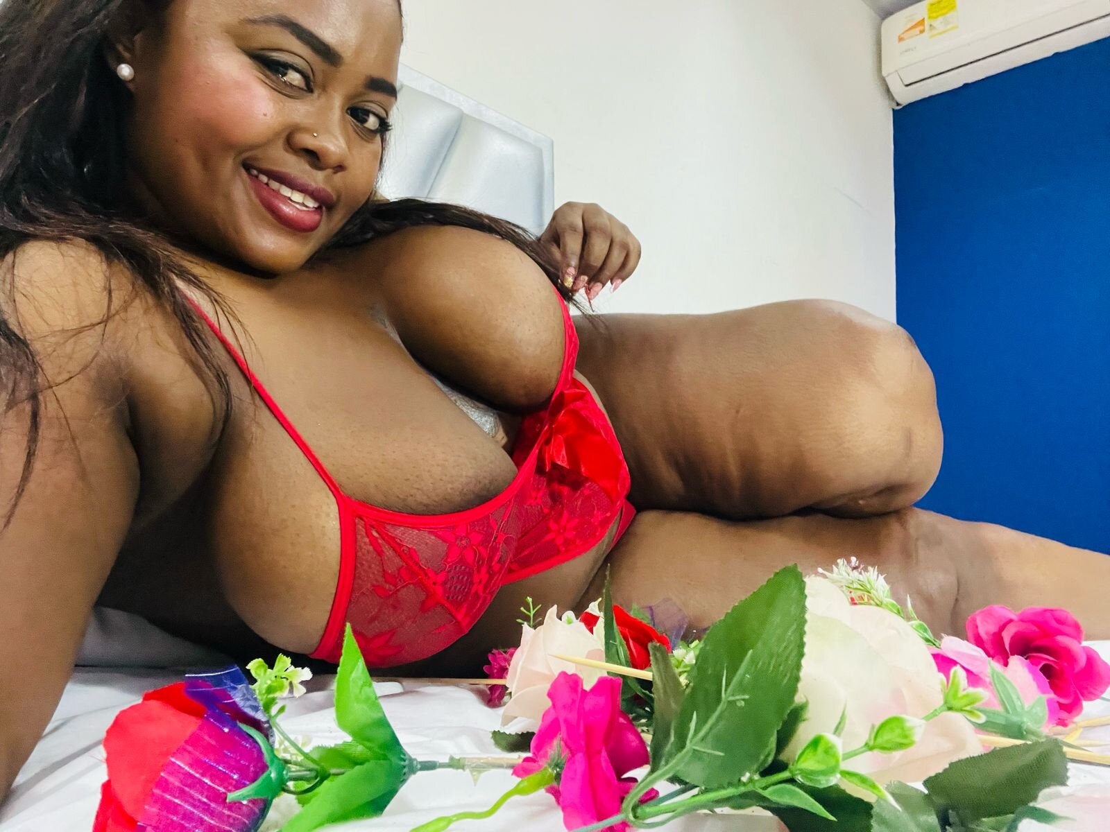 XXX Porn Photo of Nude exotic_karmella 86