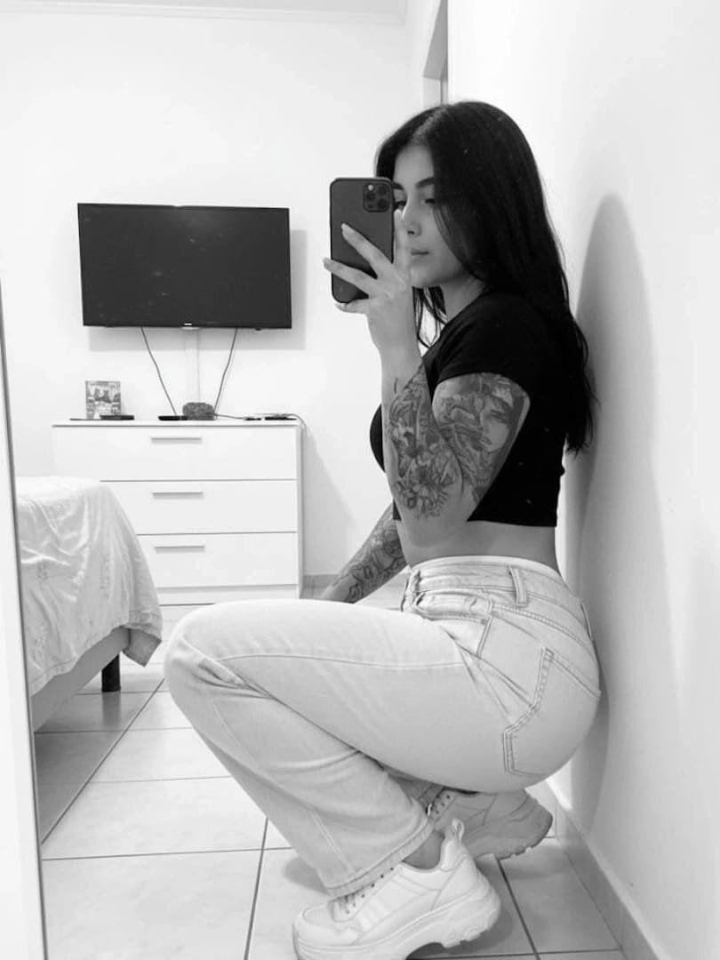 XXX Porn Photo of Nude cherry_love69 1