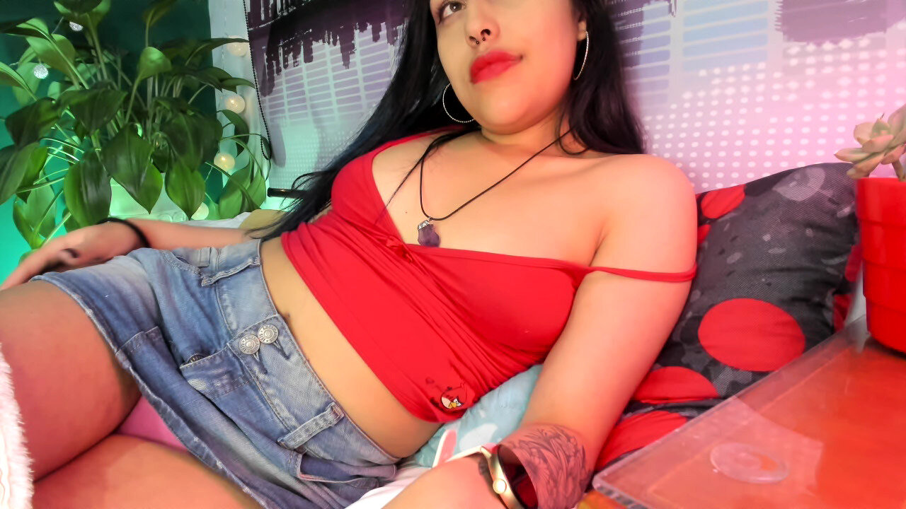 XXX Porn Photo of Nude amiranucifera 19