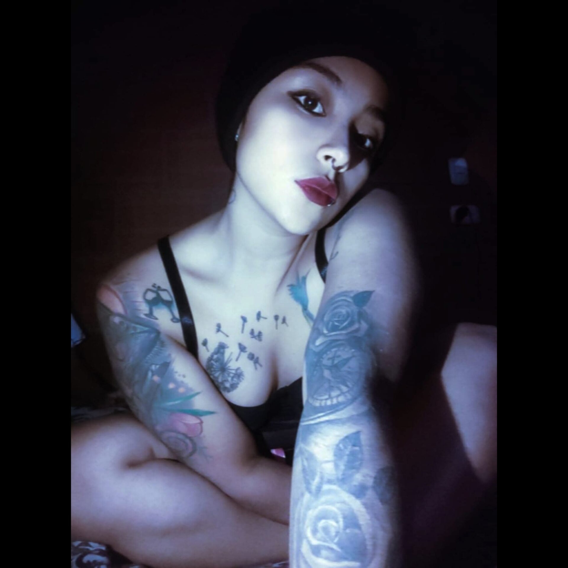 XXX Porn Photo of Nude milu_gv 1