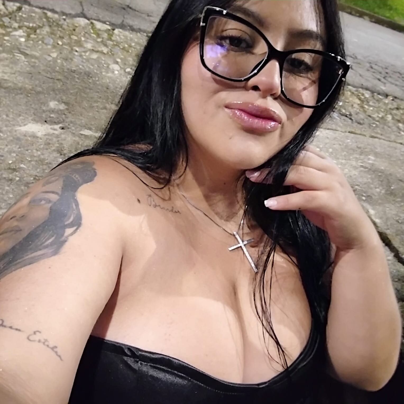 XXX Porn Photo of Nude Sexy_carly_outdoors 4