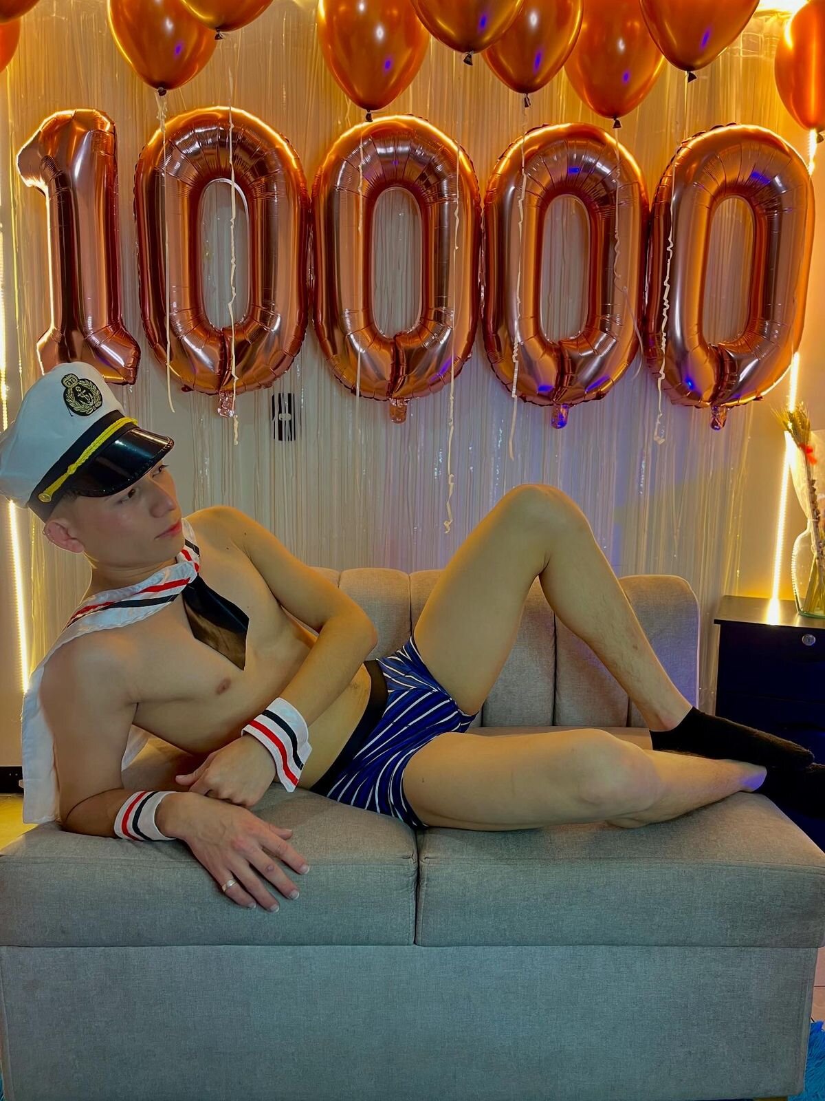 XXX Porn Photo of Nude bryamer_19 85