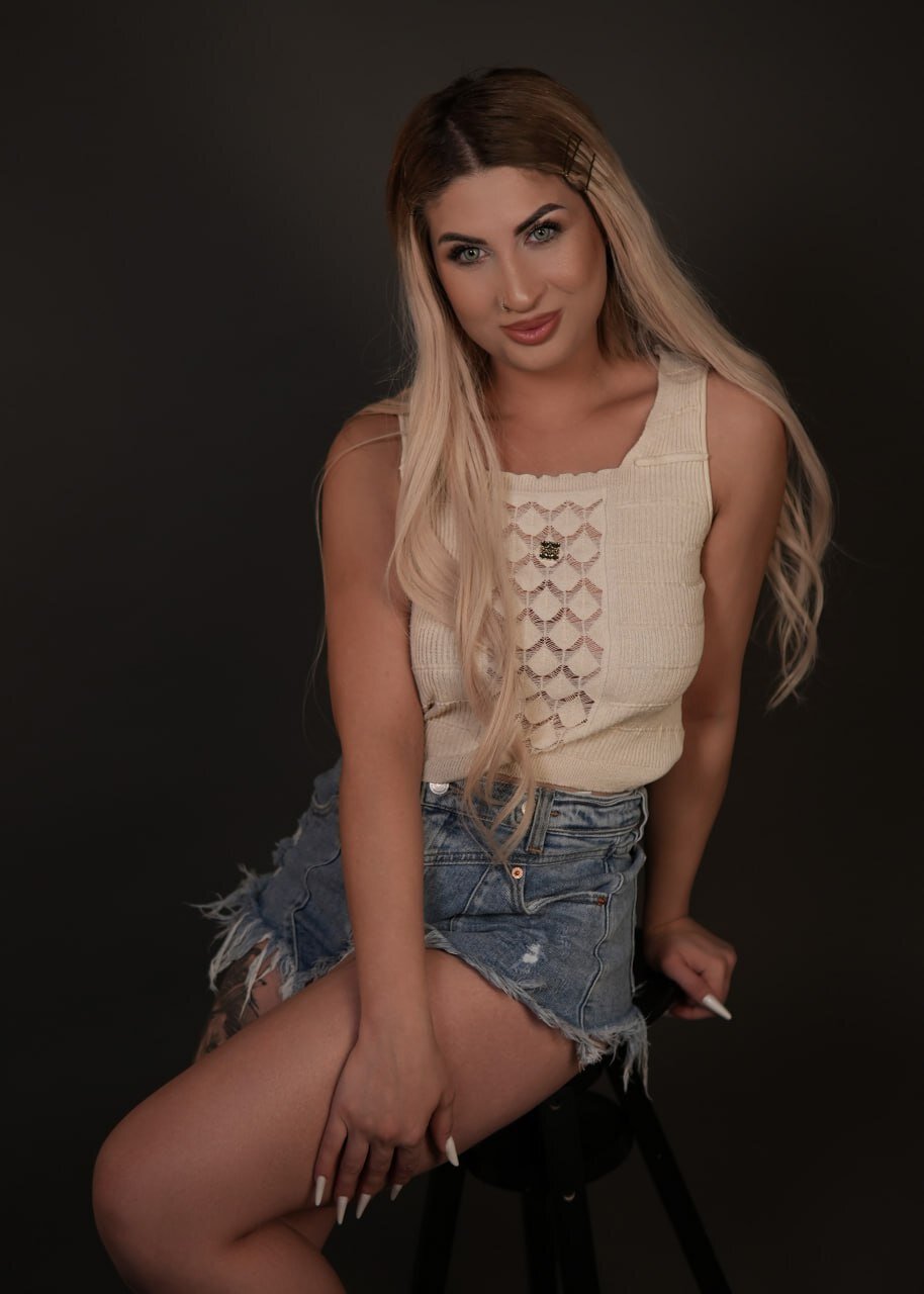 XXX Porn Photo of Nude AuroraSins 22