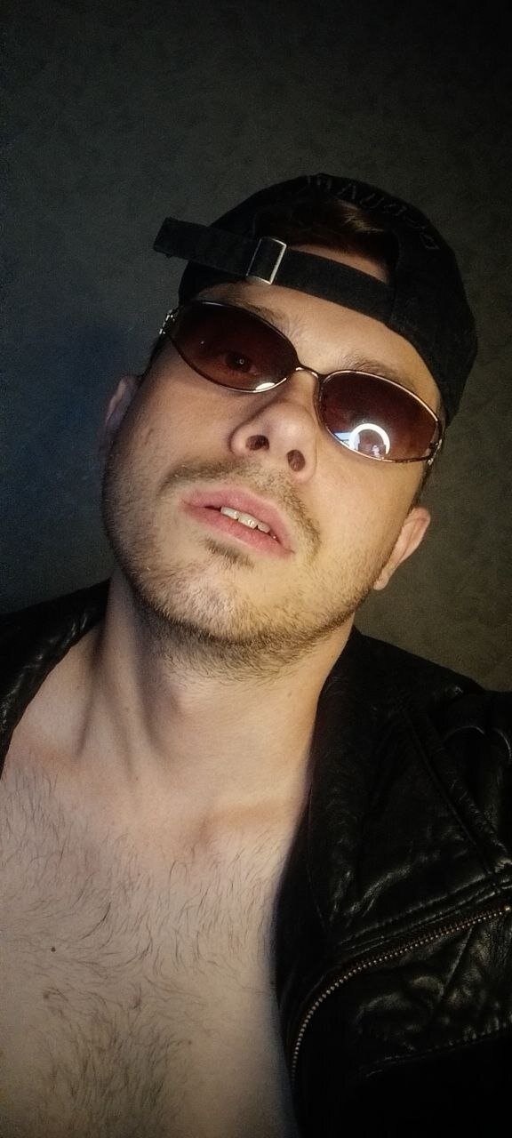 XXX Porn Photo of Nude mike_peach 2