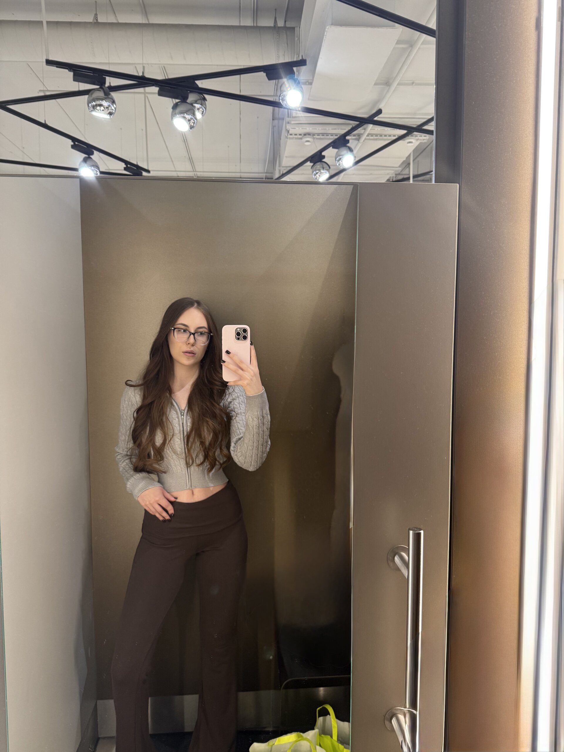 XXX Porn Photo of Nude JanelleCourville 3