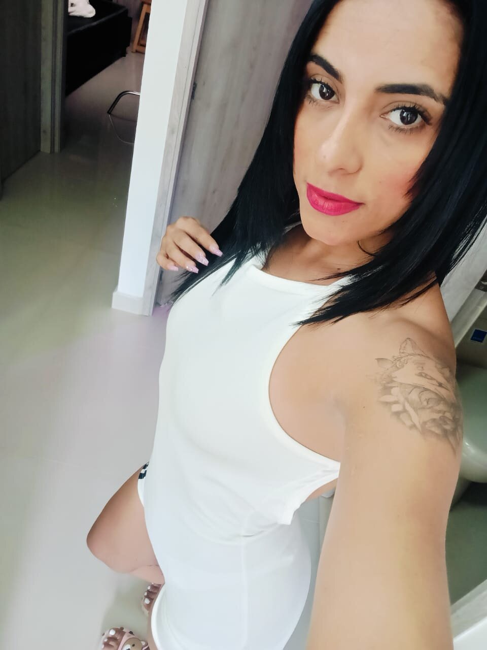 XXX Porn Photo of Nude sara_coor 5