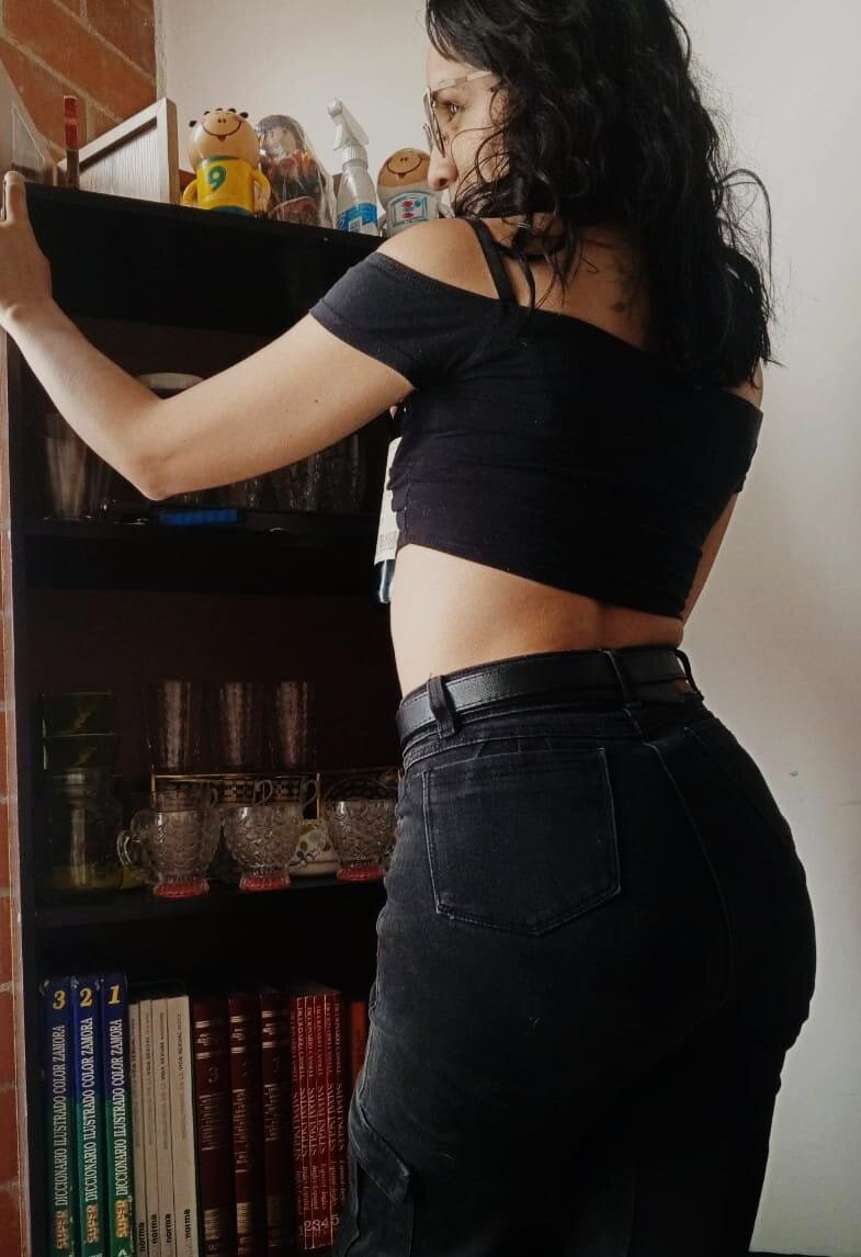 XXX Porn Photo of Nude alison_moon7 2