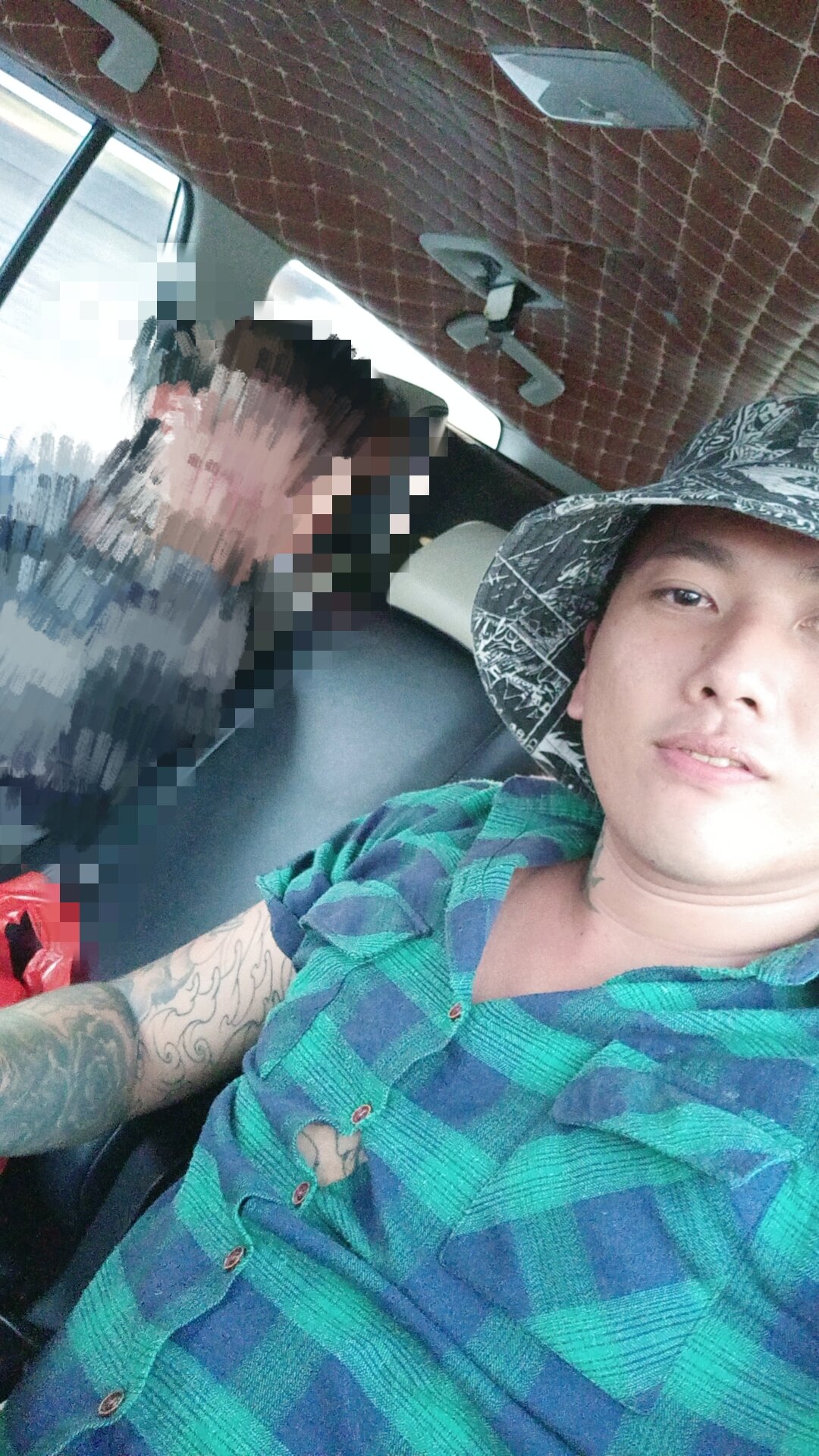 XXX Porn Photo of Nude Binhhony 3