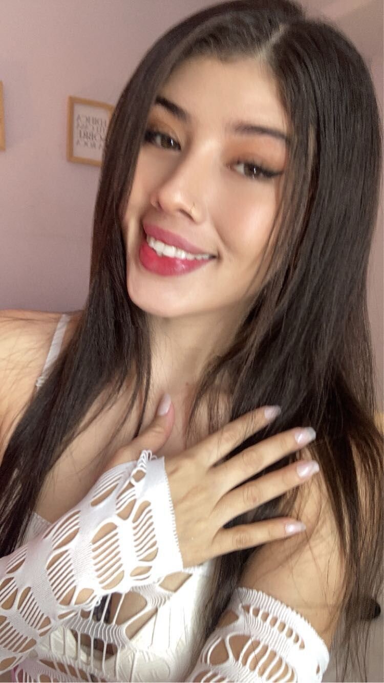 XXX Porn Photo of Nude viooletaa 36
