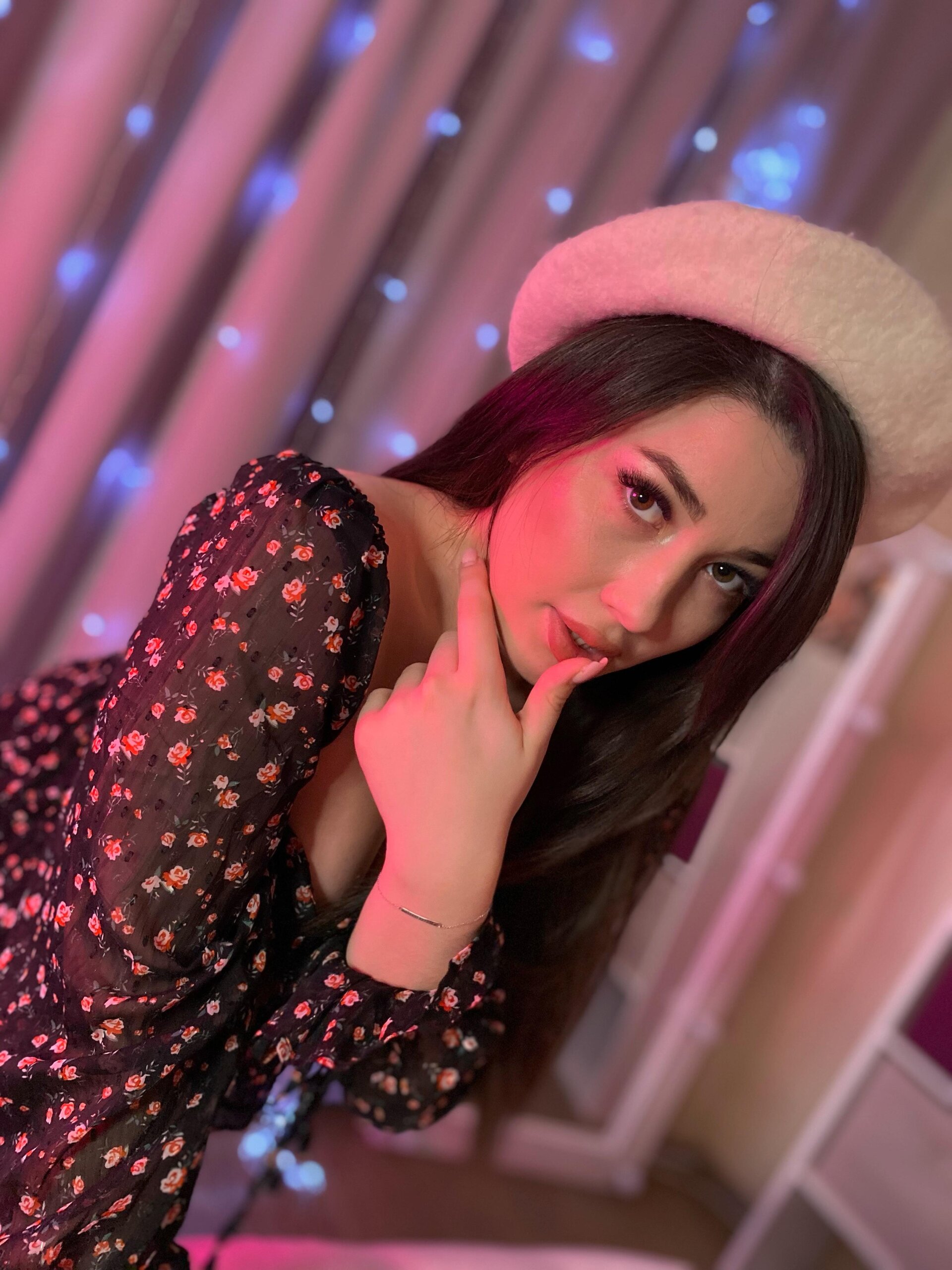 XXX Porn Photo of Nude BettyBoom13 15