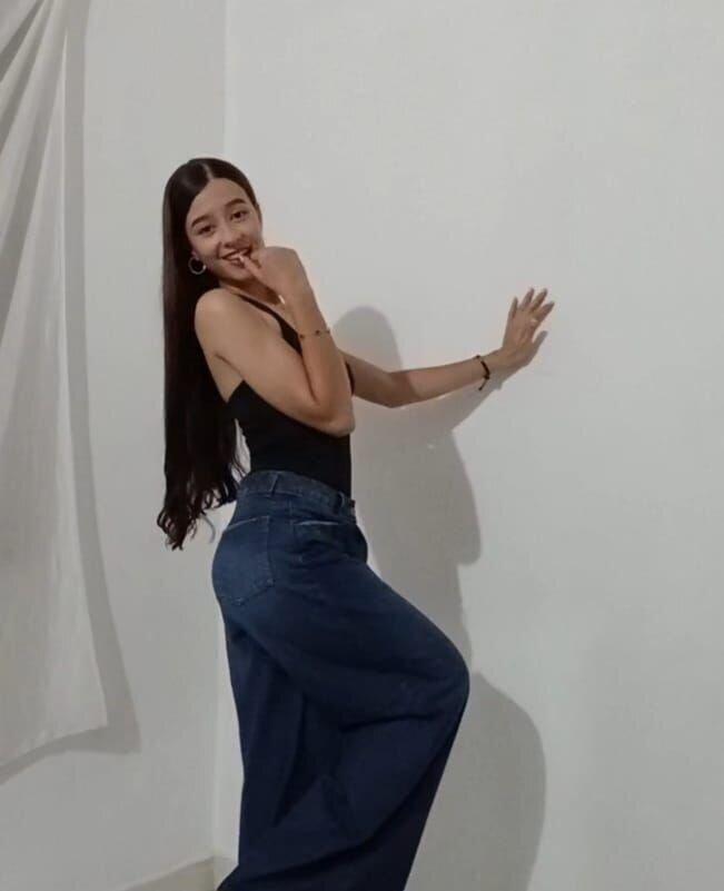XXX Porn Photo of Nude ElyraBloom 27