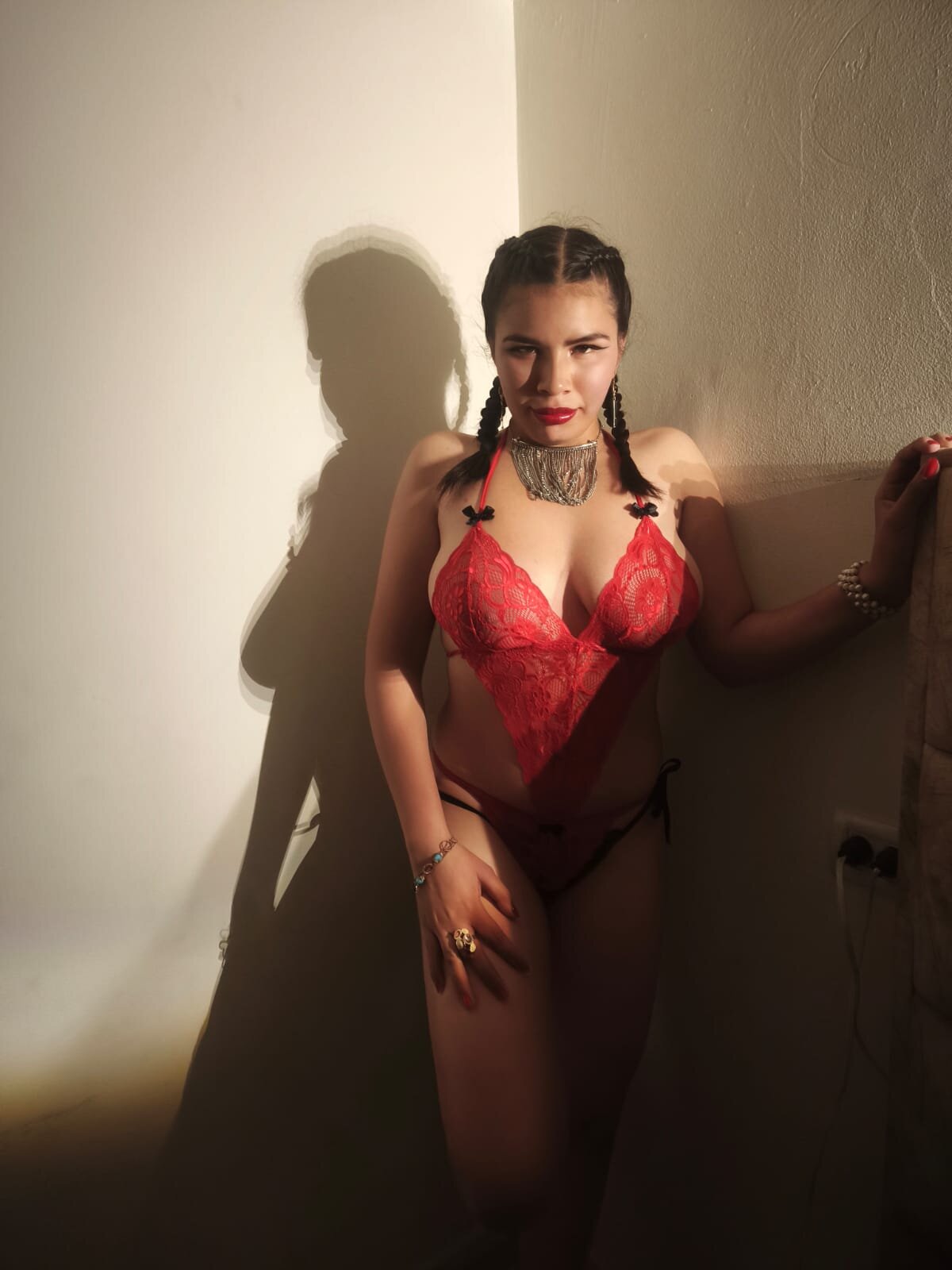 XXX Porn Photo of Nude Nahomi_rous777 22