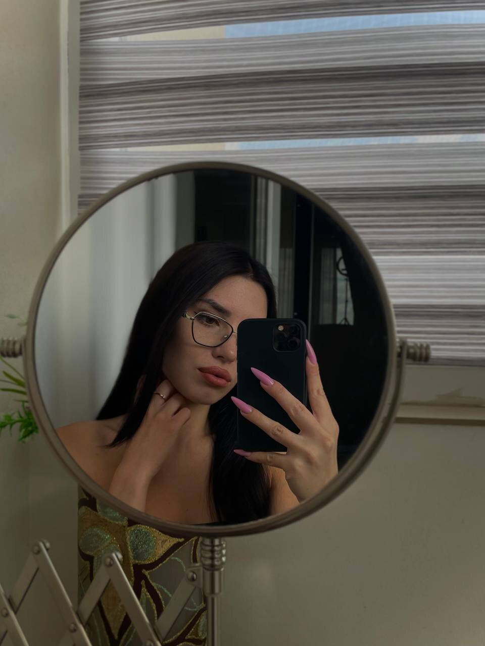 XXX Porn Photo of Nude LibbyBel 7