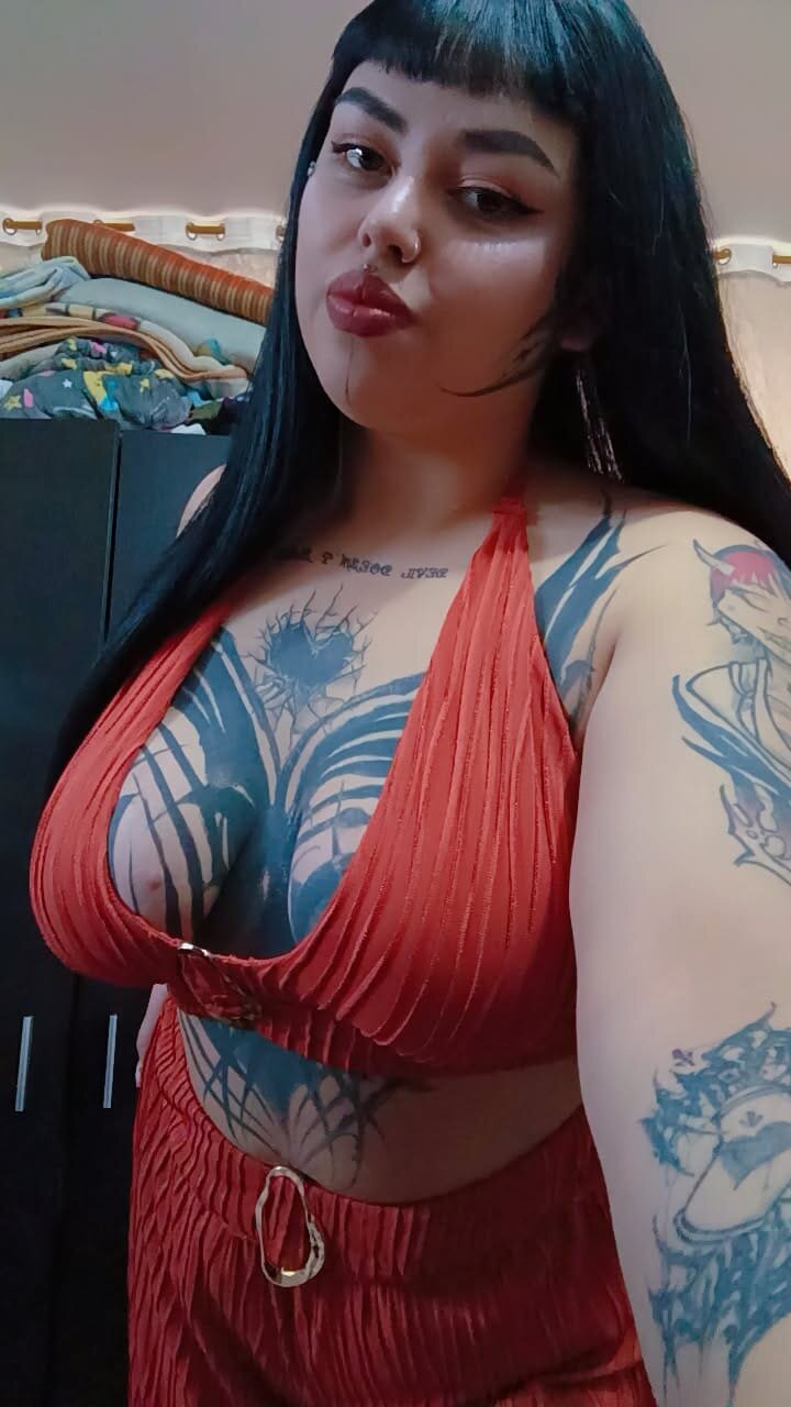 XXX Porn Photo of Nude malboro_01 32