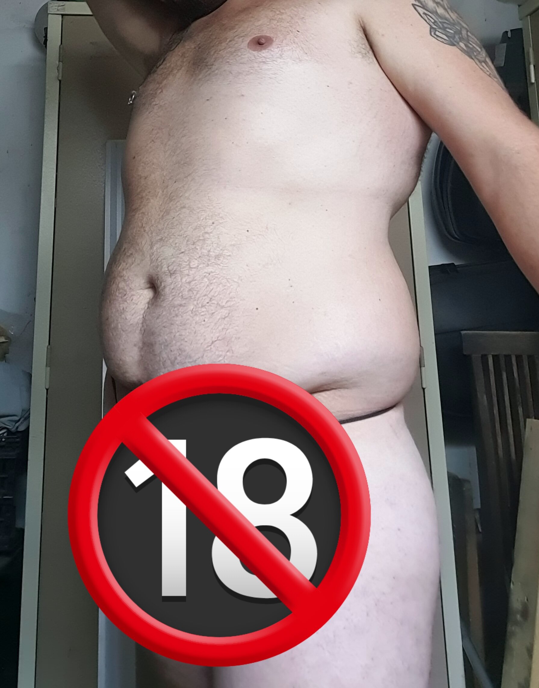 XXX Porn Photo of Nude Nawtyboy97 85