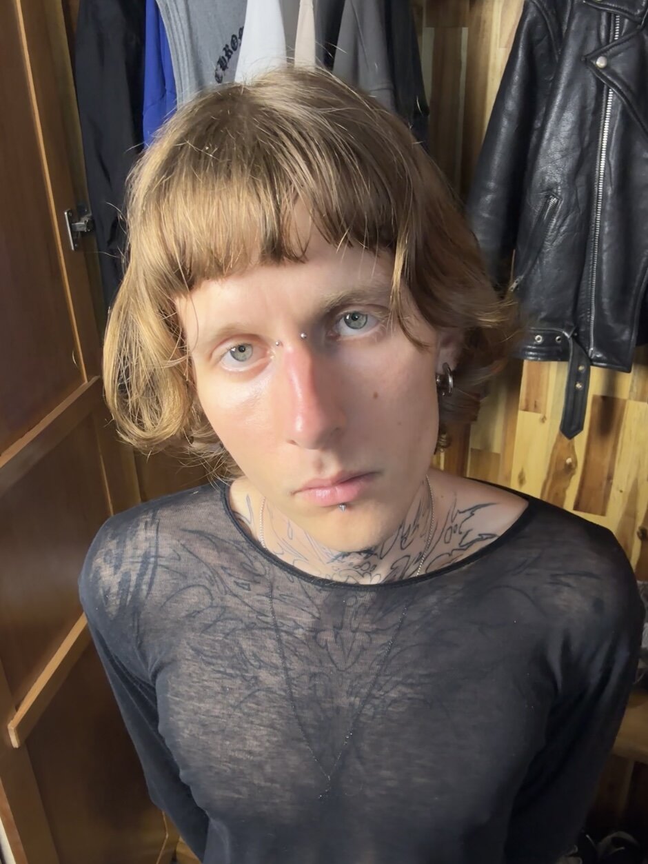 XXX Porn Photo of Nude v1ctorwayne 1