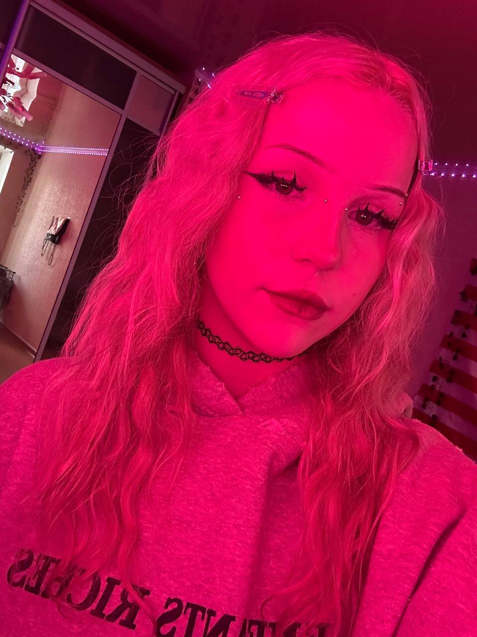 XXX Porn Photo of Nude Mollywannatouch 5