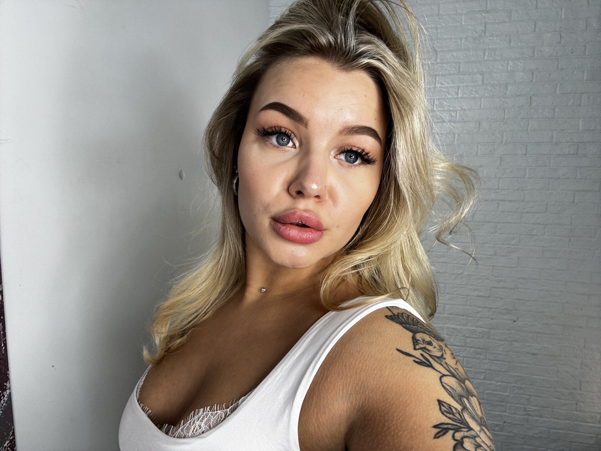 XXX Porn Photo of Nude Michelle__Coy 3