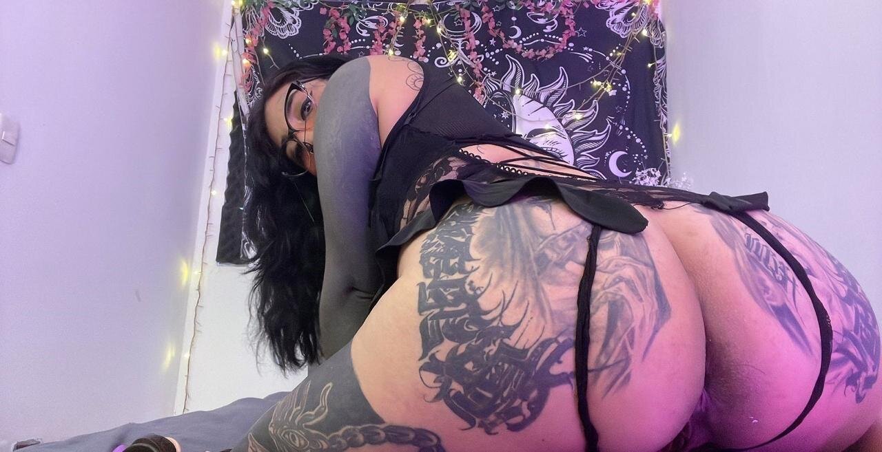XXX Porn Photo of Nude Dacota_Dmone01 4