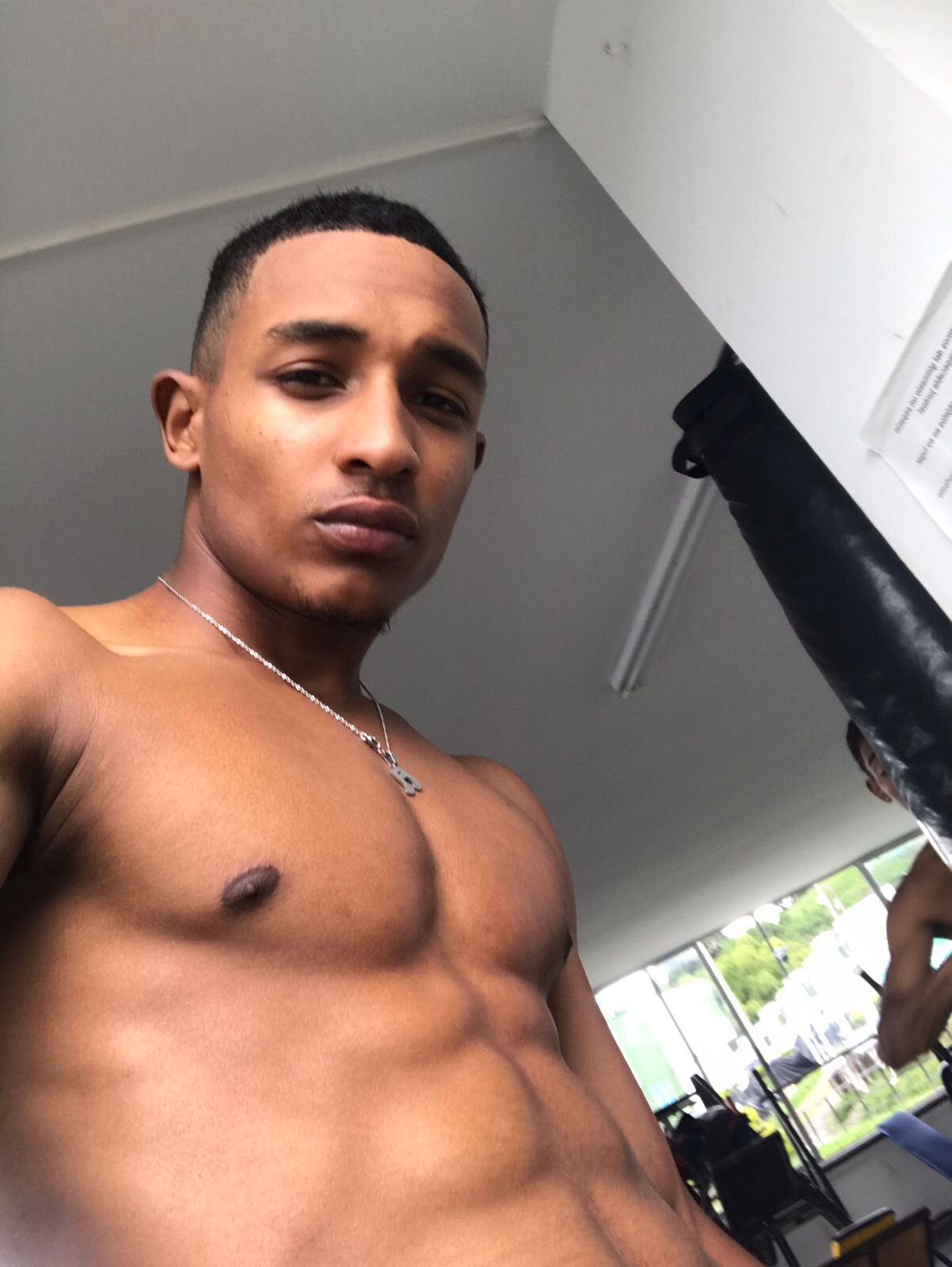 XXX Porn Photo of Nude BadBoyCam 4