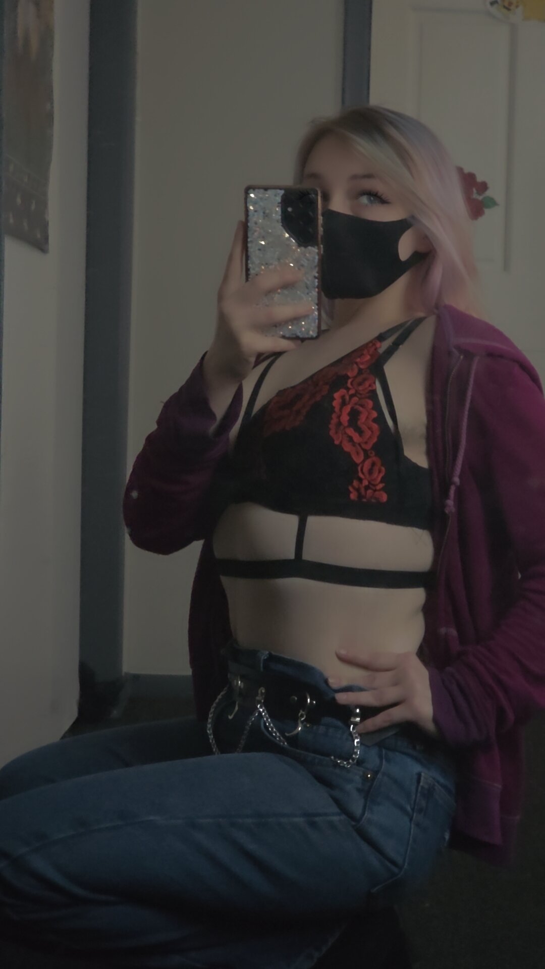 XXX Porn Photo of Nude Salem_Veil 3