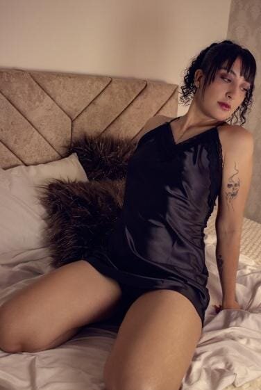XXX Porn Photo of Nude ladyraing 12