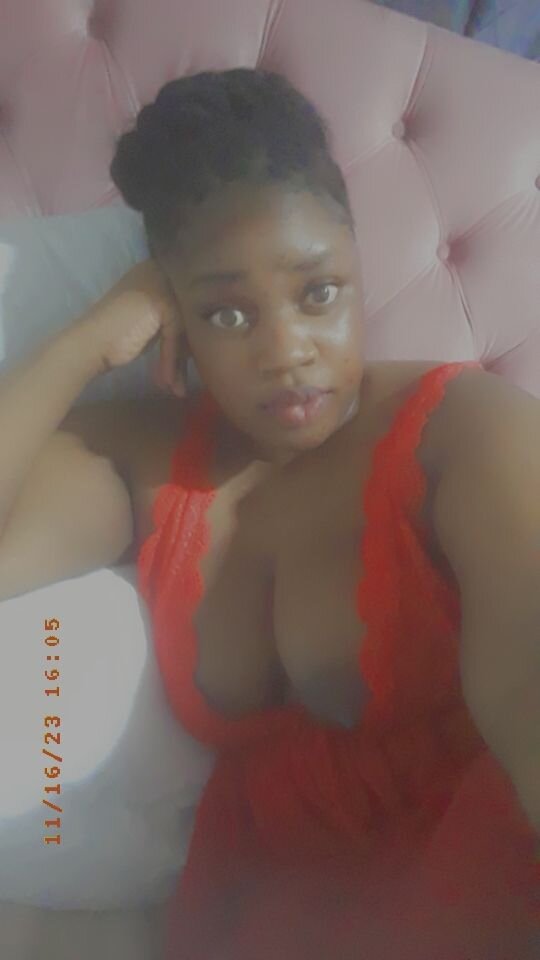 XXX Porn Photo of Nude assqueenxx 2
