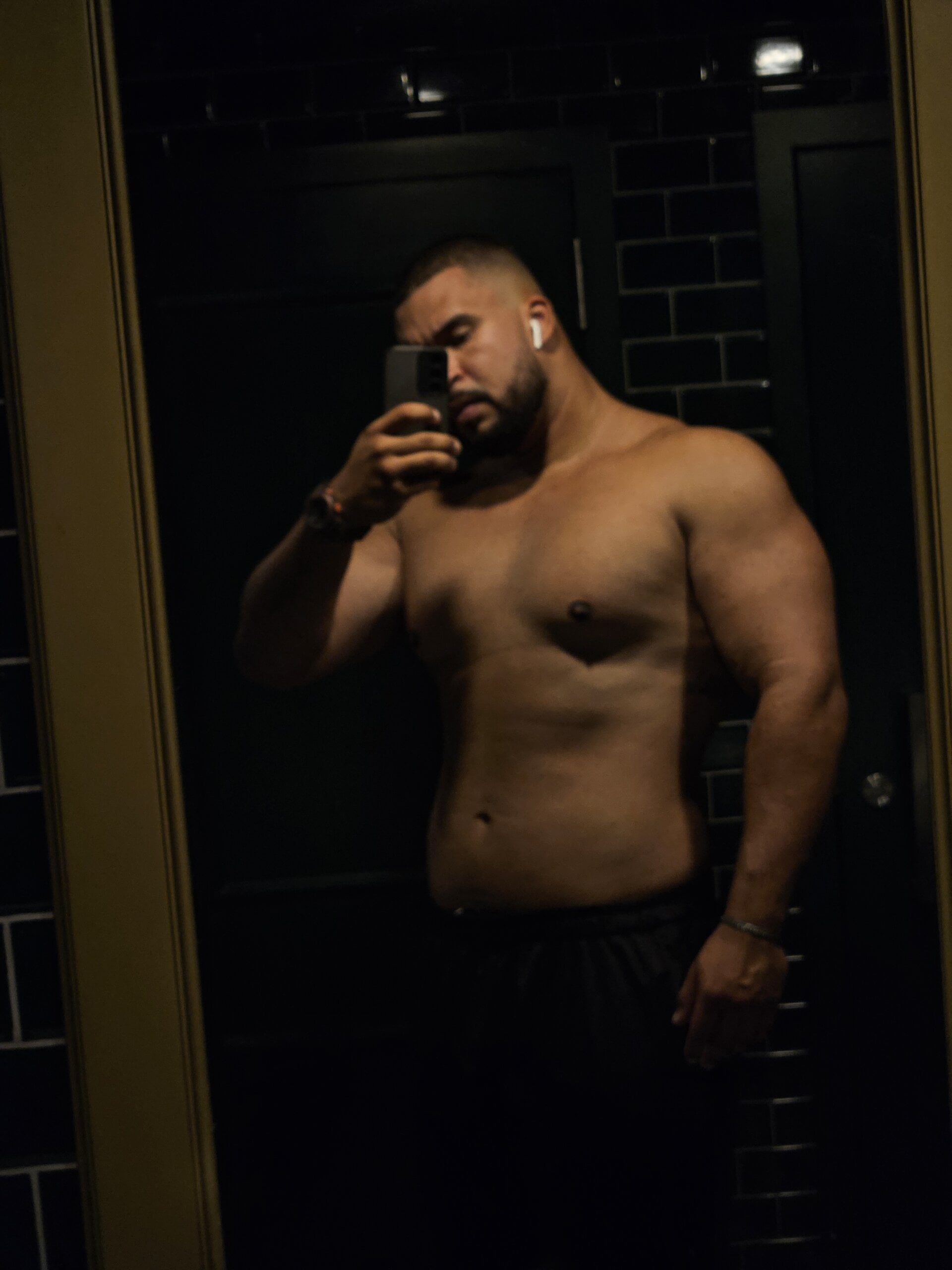 XXX Porn Photo of Nude Brunnomaia 2