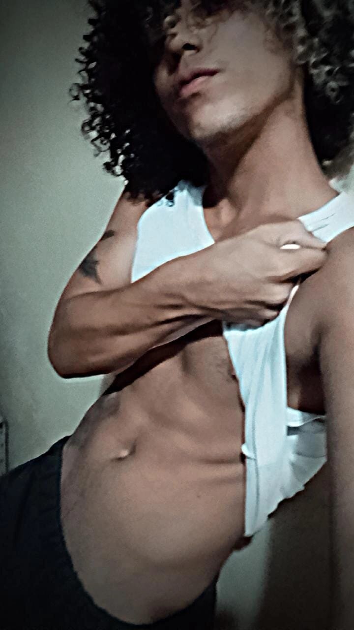 XXX Porn Photo of Nude Xfire_boy69 3