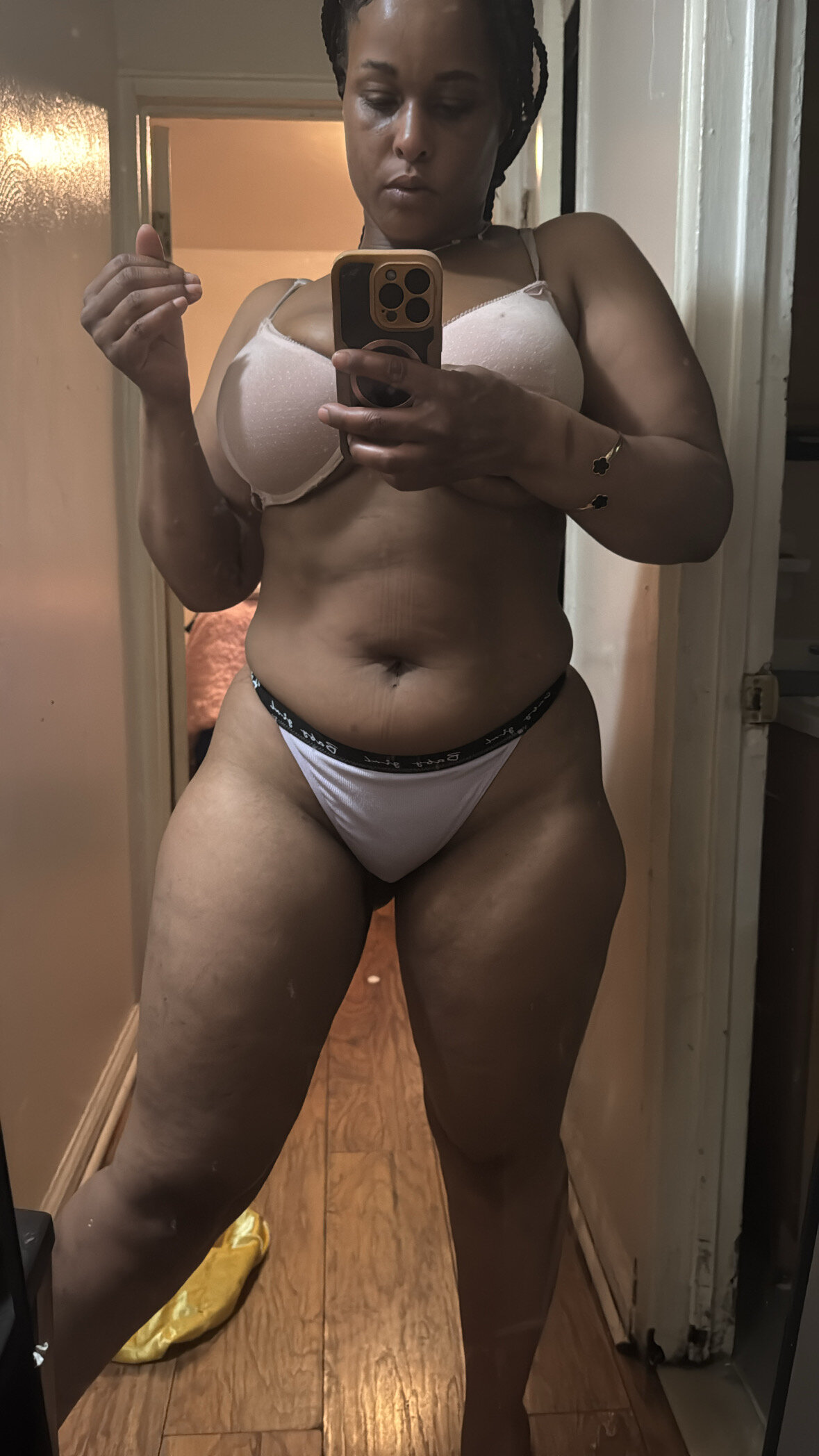 XXX Porn Photo of Nude Realwetpussy 7