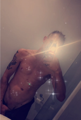 XXX Porn Photo of Nude paulyg84 1