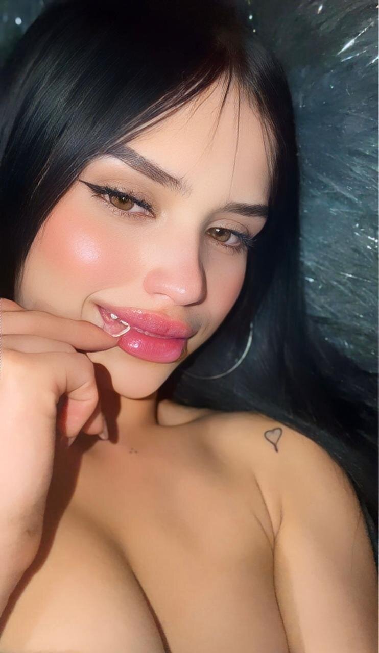 XXX Porn Photo of Nude Emmy_Durann 4