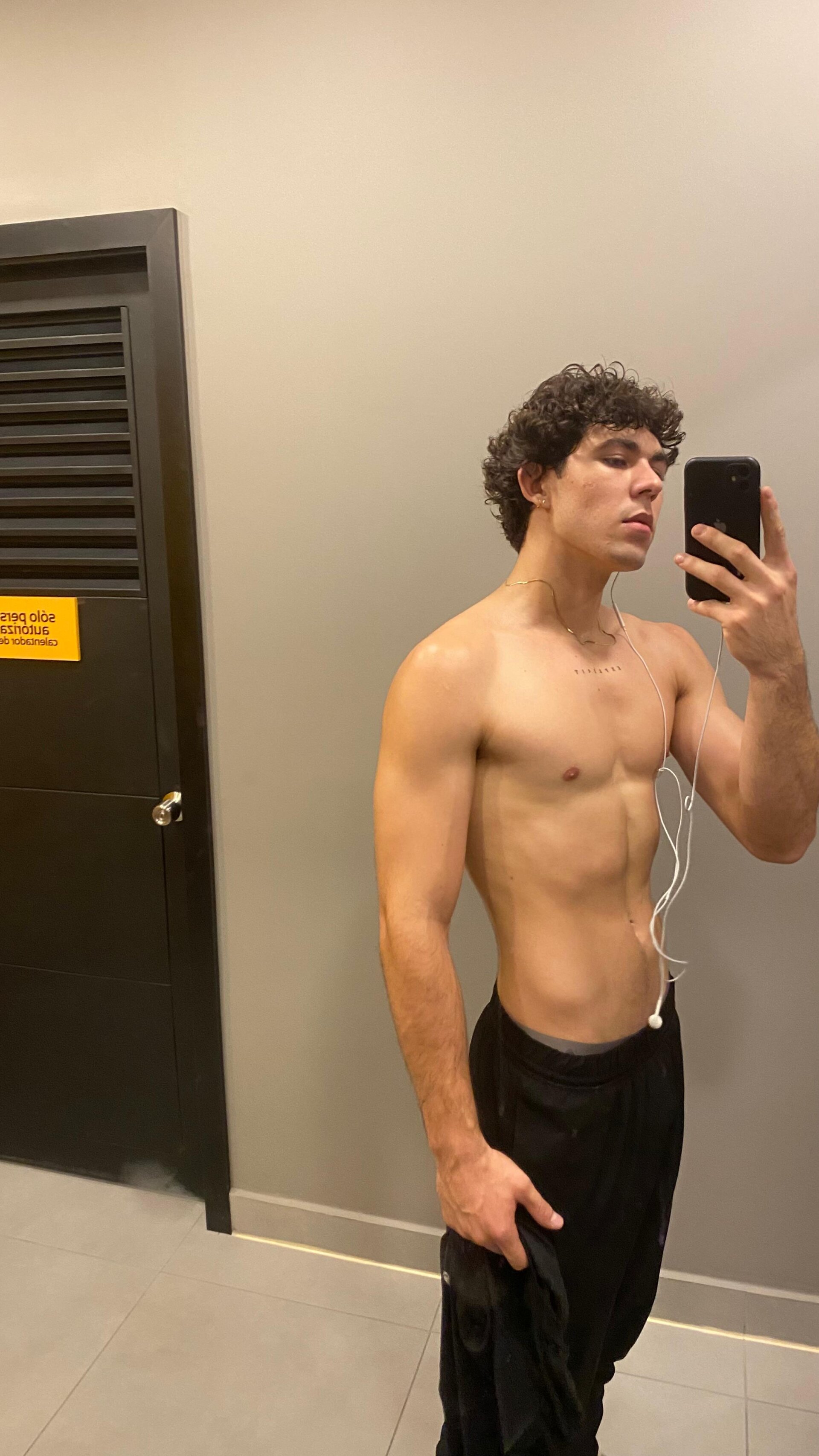 XXX Porn Photo of Nude Luca_ferrer_ 12