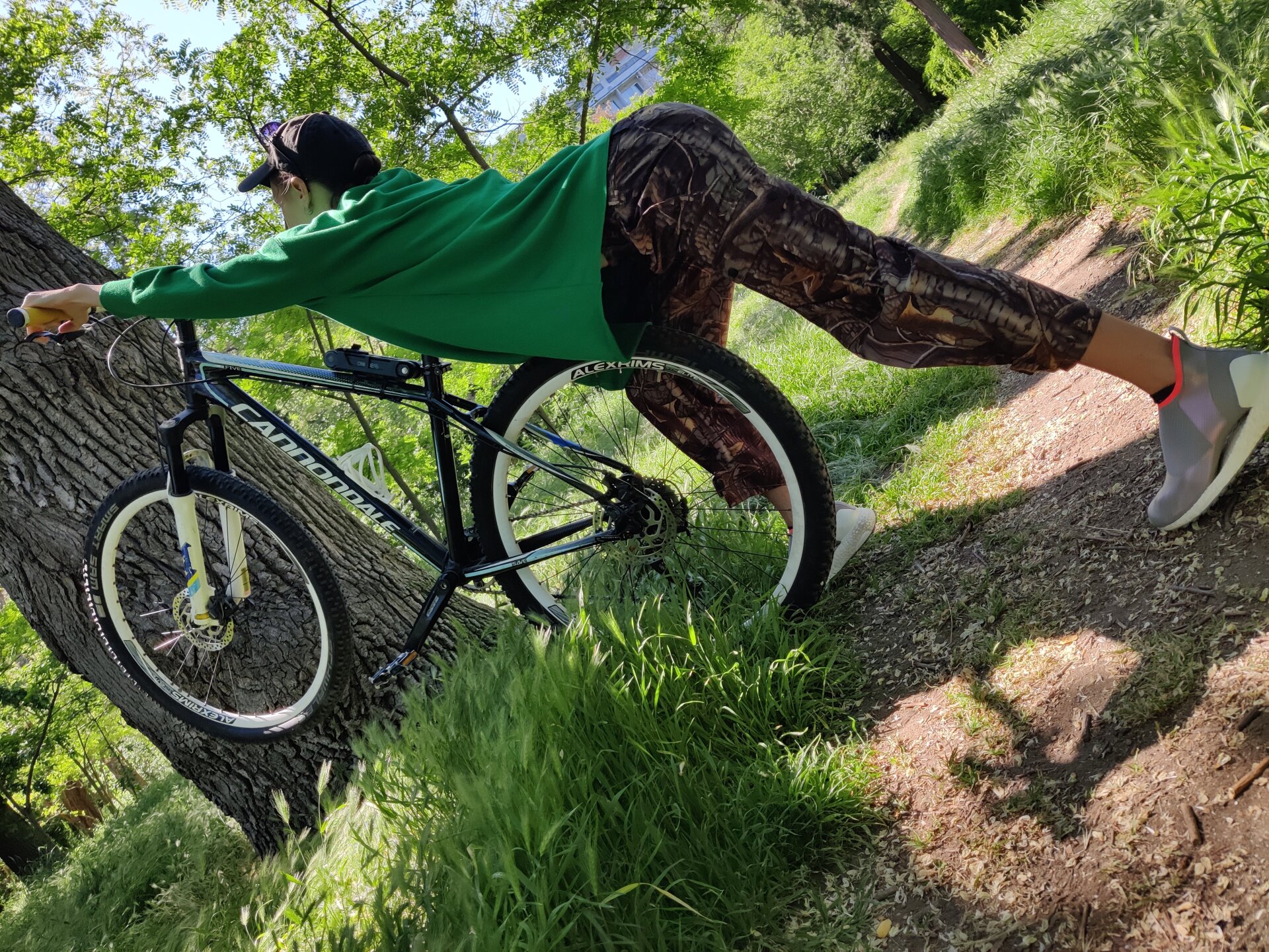 XXX Porn Photo of Nude MTB_Rider 3